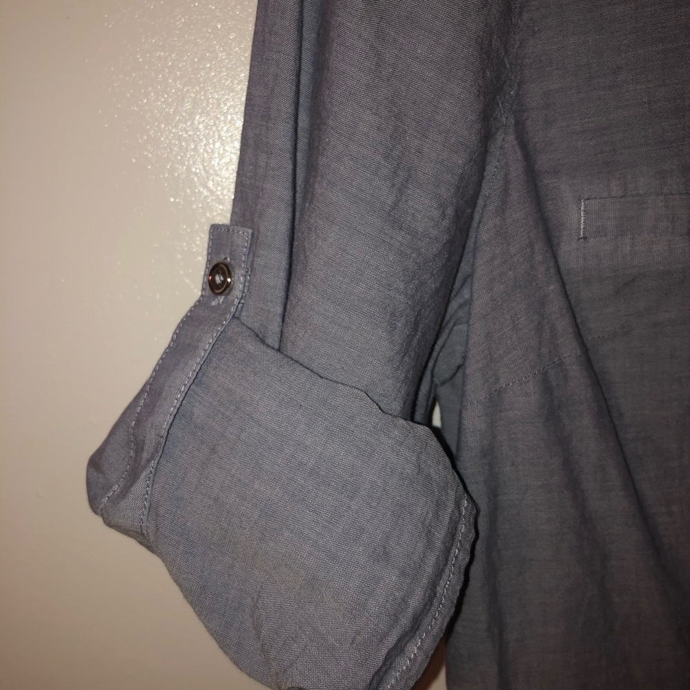 Lightweight button down - Picture 3 of 4